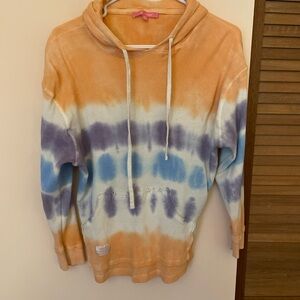 Simply Southern Tie-Dye Hoodie. EUC.